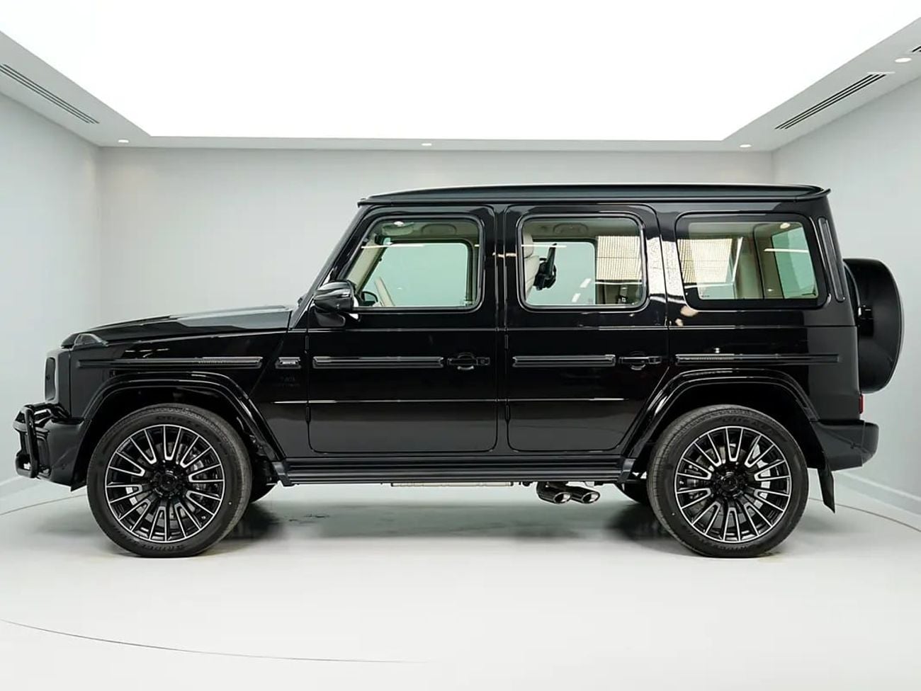 Mercedes Benz G63 AMG STANDARD BRAND | EUROPEAN SPECS | A22 | BEIGE INTERIOR | WARRANTY