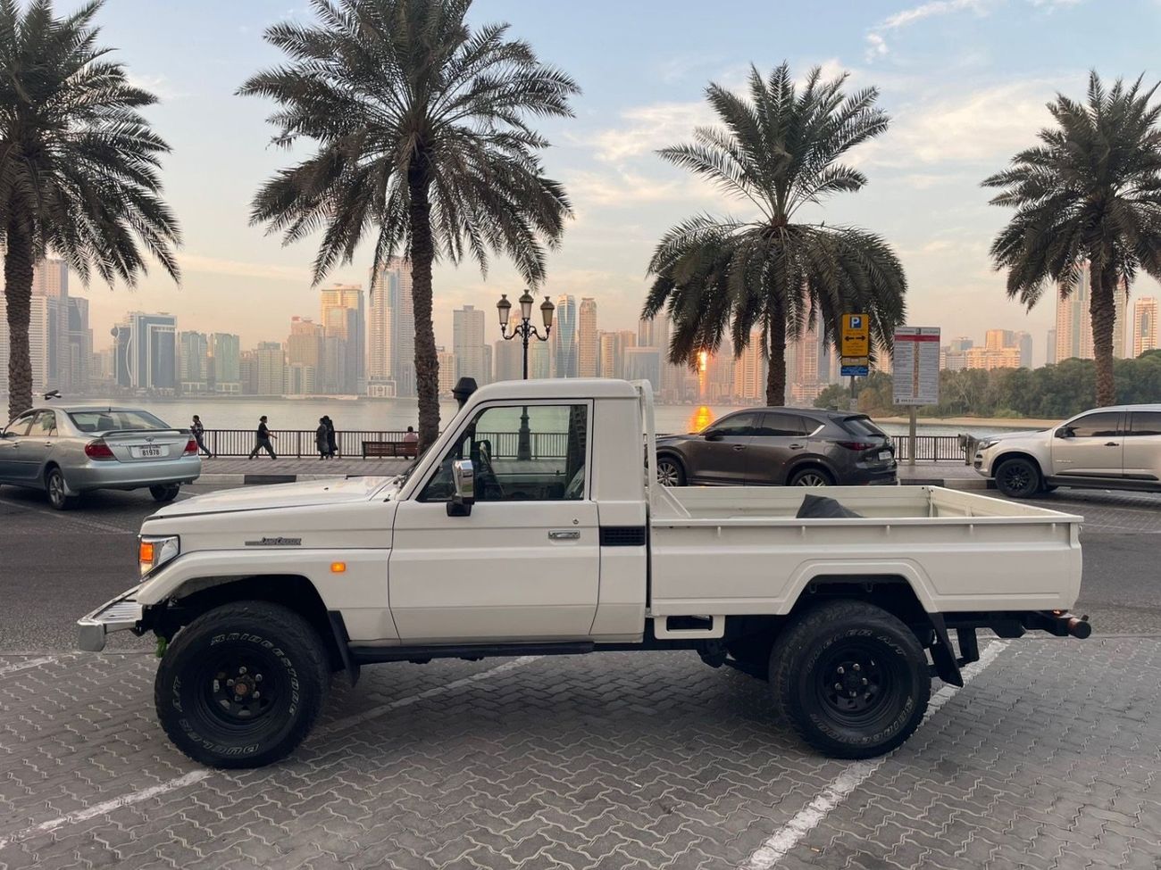 تويوتا لاند كروزر 4x4 Export from Australia Right Hand Drive