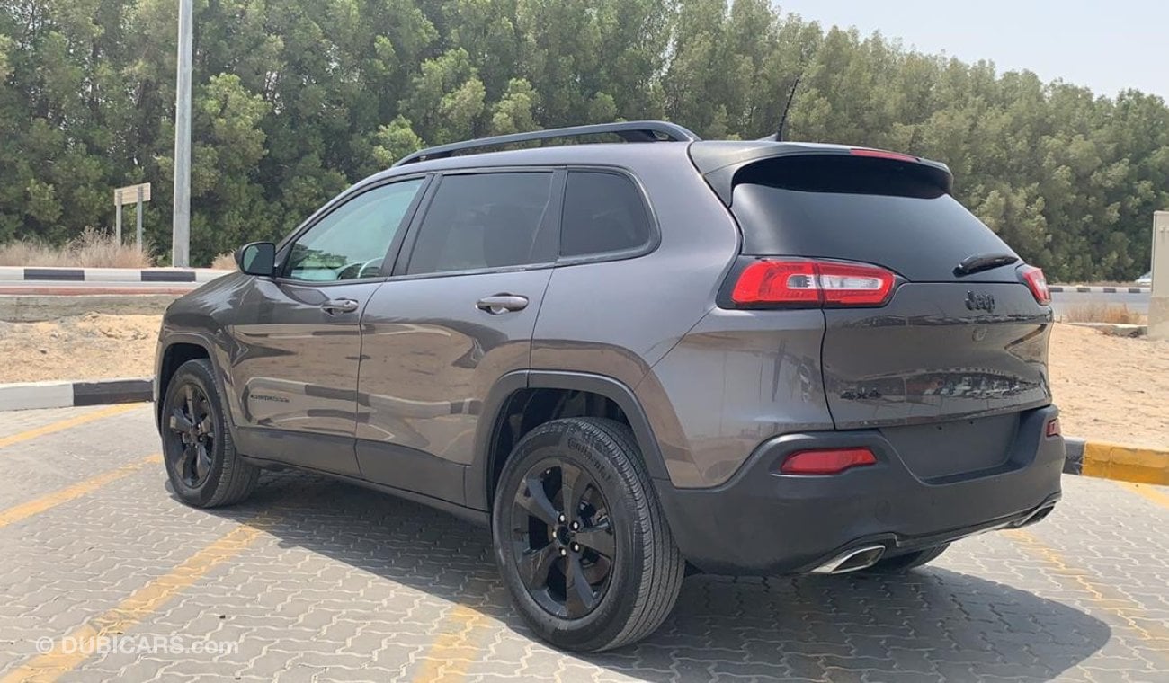 Jeep Cherokee 2018 4x4  (US) Ref#345