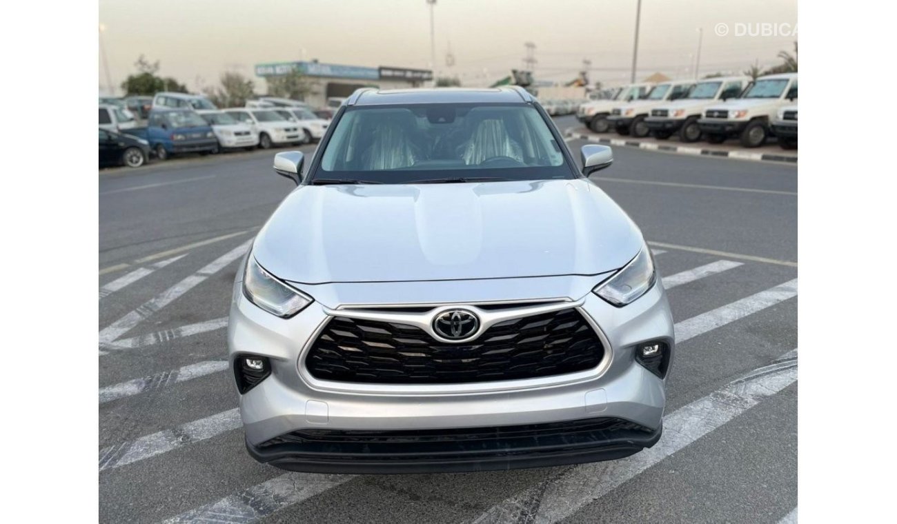 Toyota Highlander “Offer”2021 Toyota Highlander XLE 3.5L V6 Full Option With Side Step - UAE PASS