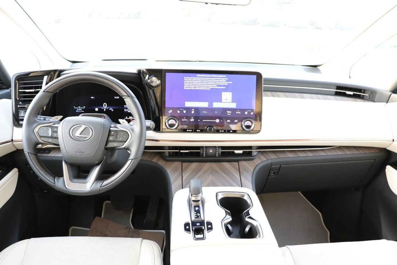 Lexus LM 350h 2024 Lexus LM350 Hybrid 7 seater