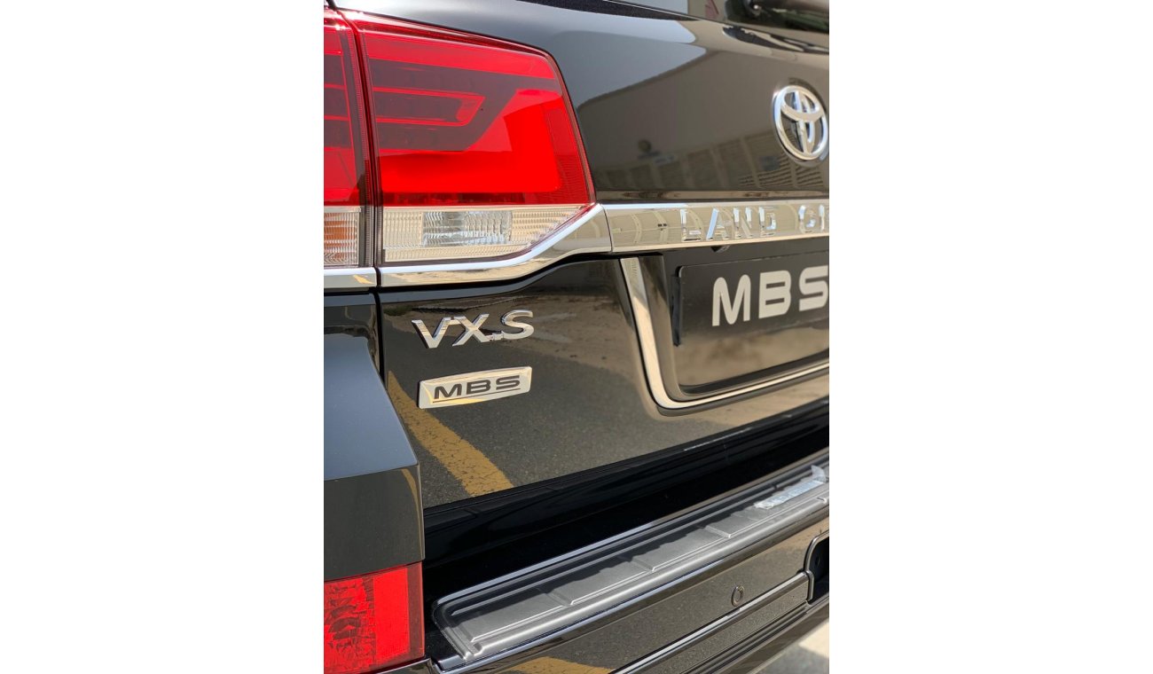 Toyota Land Cruiser VXS MBS 5.7L Autobiography 4 Seater Brand New for Export only