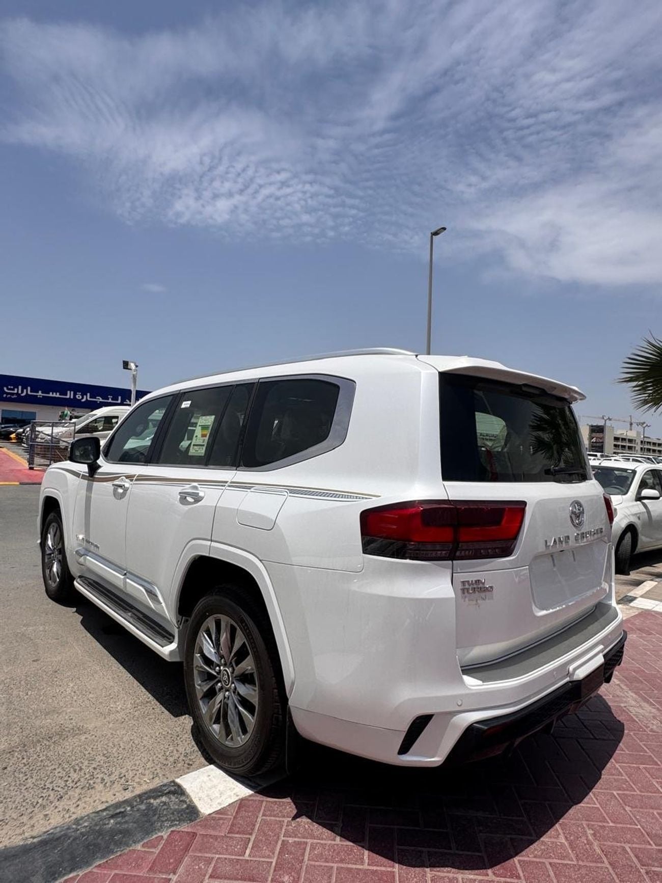 تويوتا لاند كروزر VXR 3.5 L