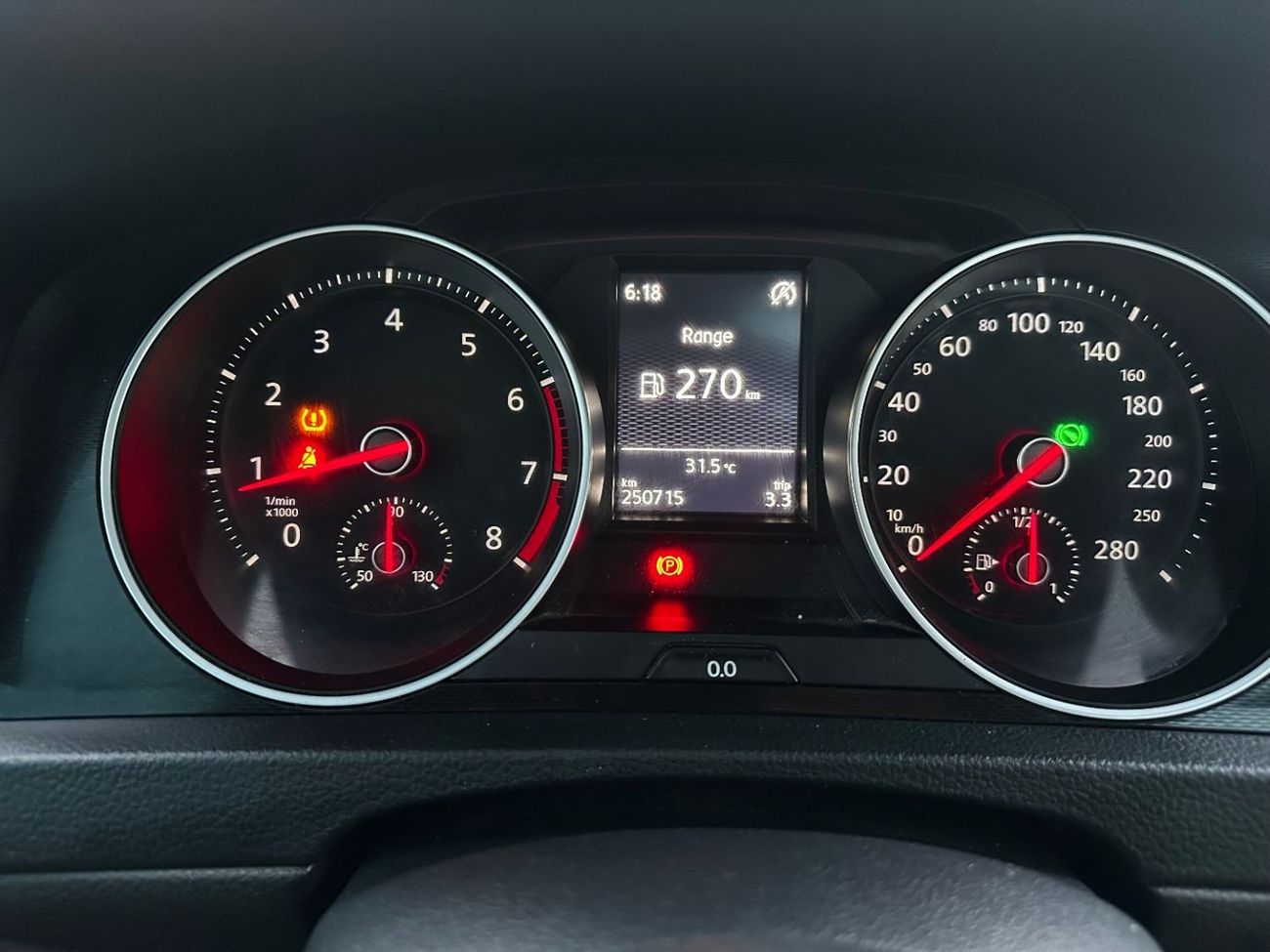 Volkswagen Golf GTI GCC