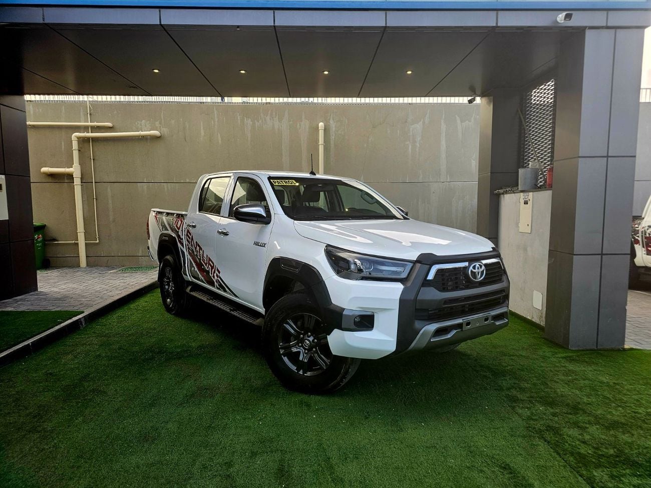 Toyota Hilux ADVENTURE PATROL/ AUTO GEAR/ AUTO WINDOWS / FULL OPTION/ WIDE BODY