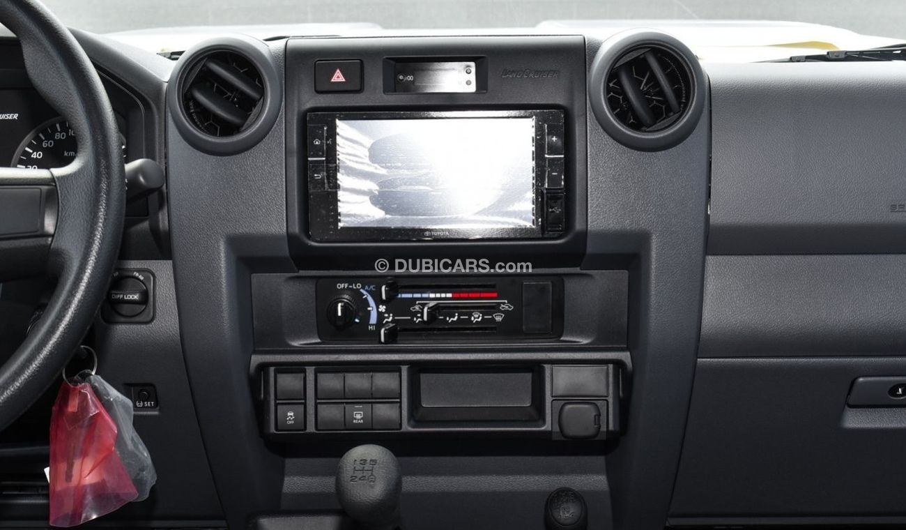 تويوتا لاند كروزر 70 4.0L V6 Petrol