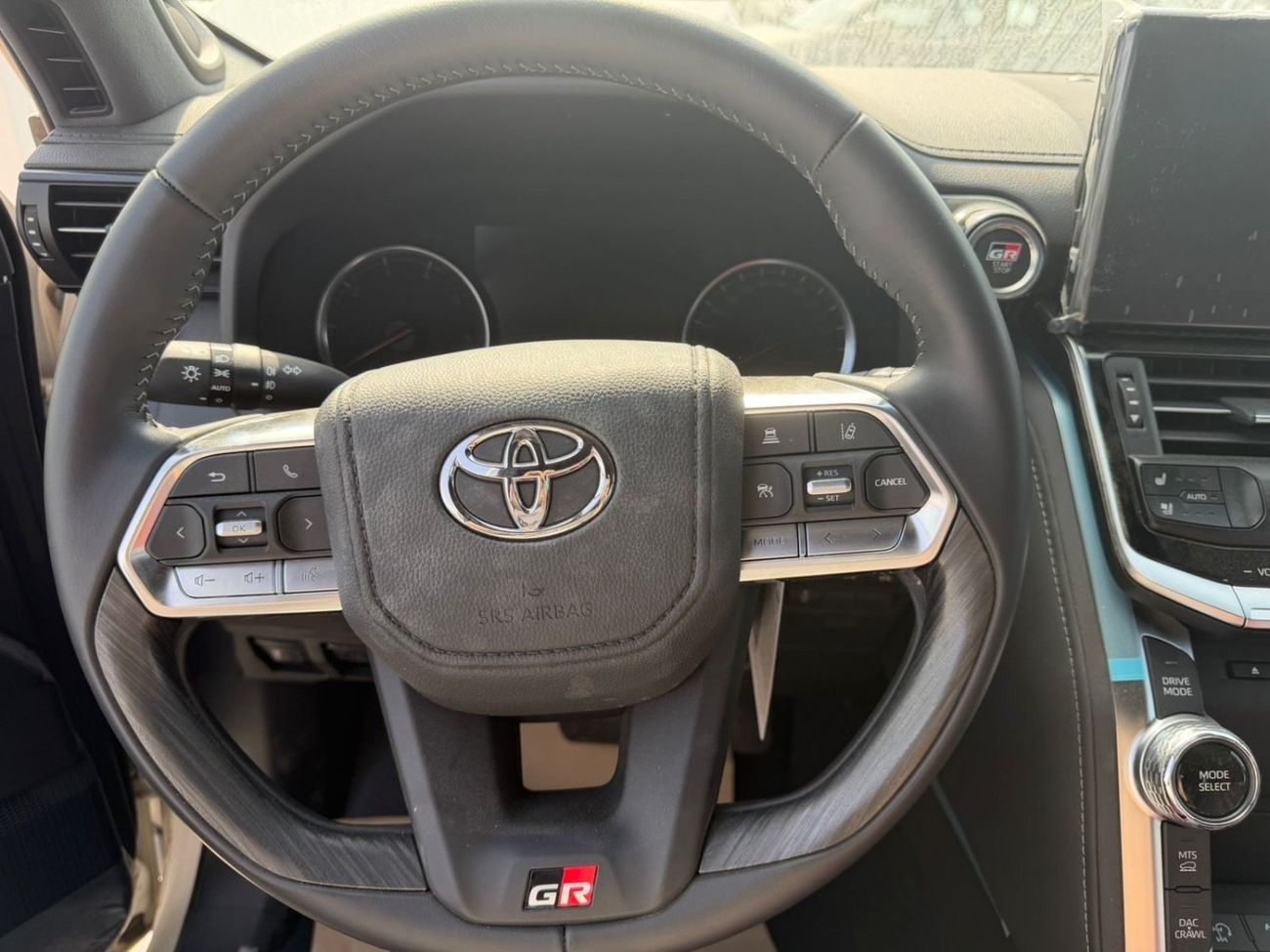 Toyota Land Cruiser GR-S 3.3L