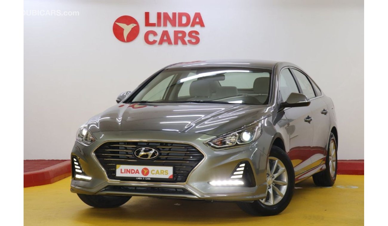 هيونداي سوناتا Hyundai Sonata 2018 GCC under Agency Warranty with Zero Down-Payment.