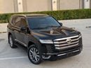 تويوتا لاند كروزر GXR Facelifted | 4.0L V6 | GCC Specs |Full Option| Excellent Condition