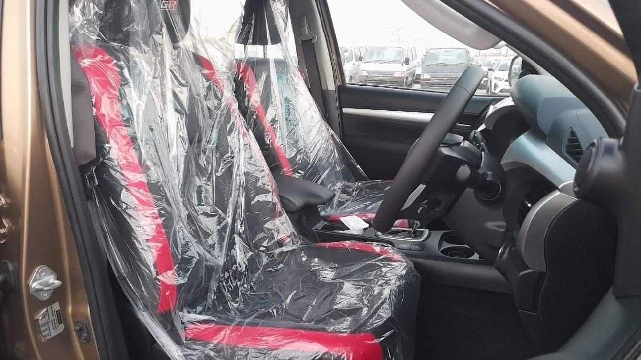 Toyota Hilux RHD DIESEL 2.8 CANOPY