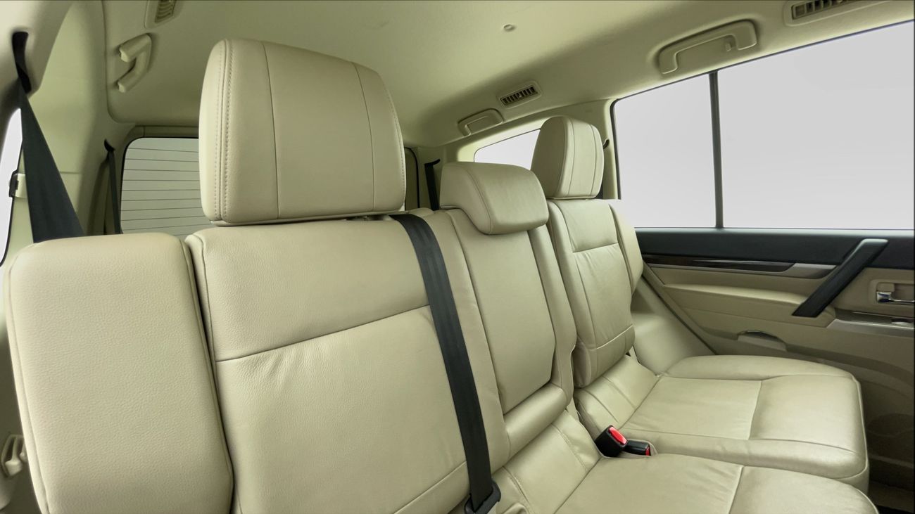 Mitsubishi Pajero GLS HIGHLINE 3.8 | Zero Down Payment | Home Test Drive