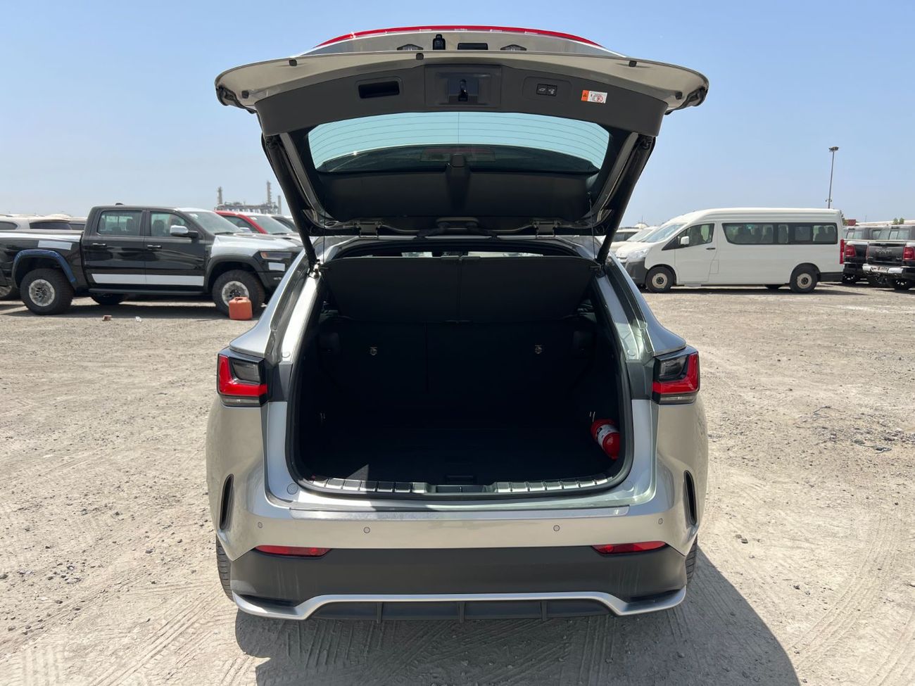 Lexus NX350 F Sport 2.4L