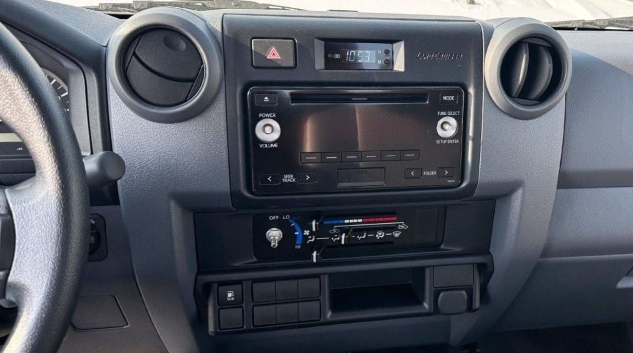 Toyota Land Cruiser Pick Up LAND CRUISER LC79 SC 4.2L V6 DIESEL 2025