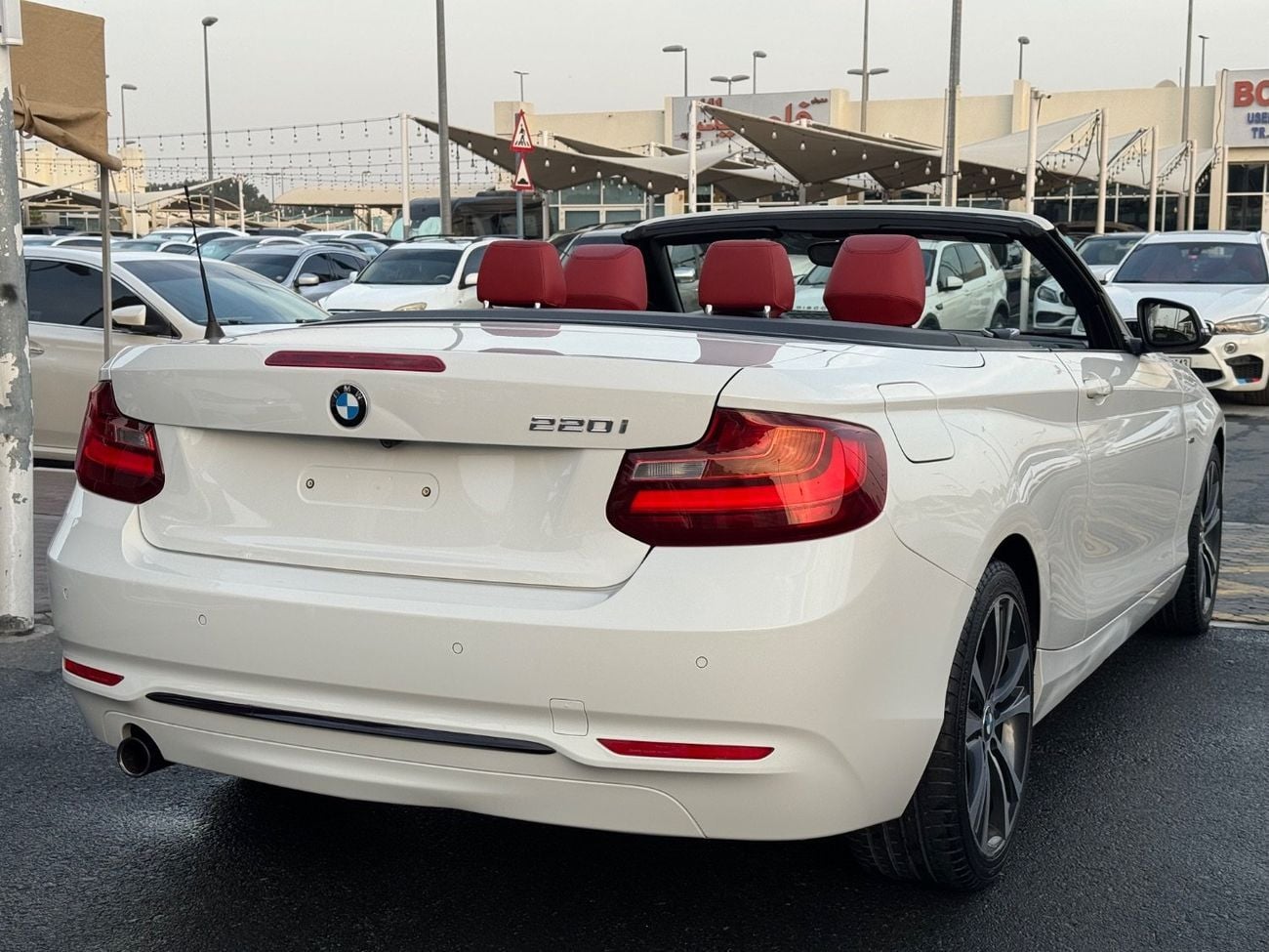 BMW 220i sport Line 2.0L