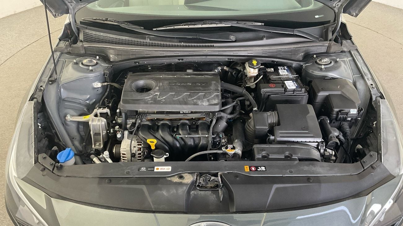 Hyundai Elantra 1.6 GL AUTO SMART | Guaranteed Warranty | 0 Down Payment