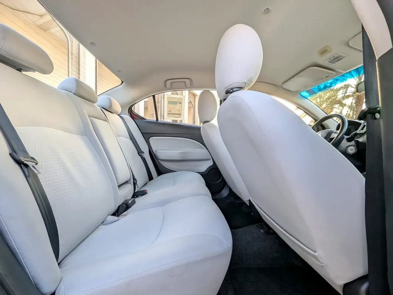 ميتسوبيشي اتراج GLX Medium Line | GCC Premium Condition 3 Cylinder Fuel Efficient Sedan