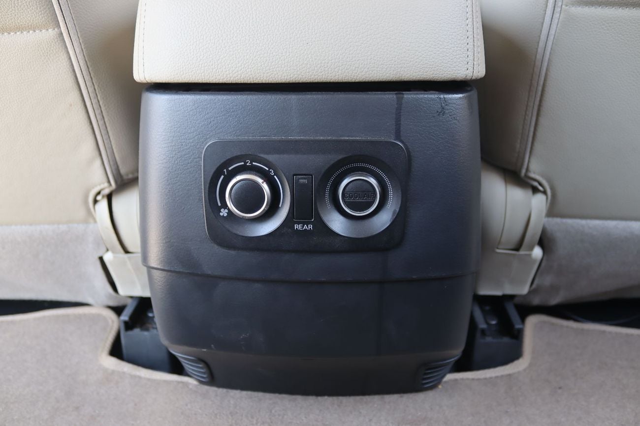 Mitsubishi Pajero GLS H/L ROCKFORD