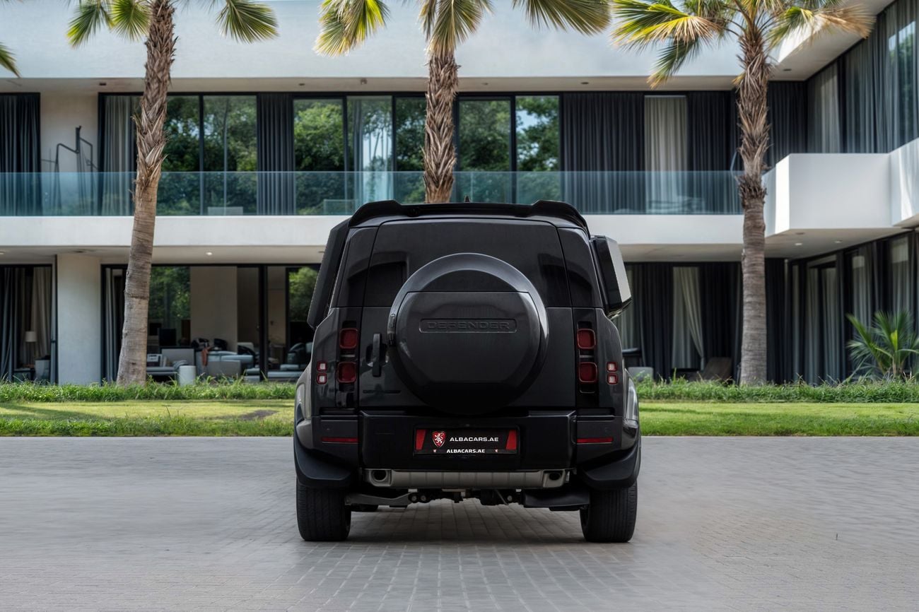 Land Rover Defender 6,218 P.M | P400 HSE | LR Warranty + S/Contract til 2029 | 0% Downpayment