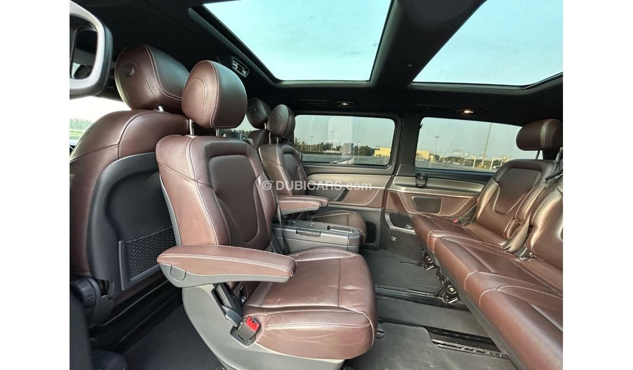 Mercedes-Benz V 220 V-220 Diesel V4 Full Option // Perfect Condition in side out side //