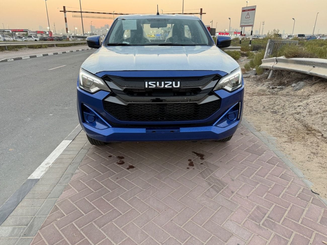 Isuzu D-MAX STD