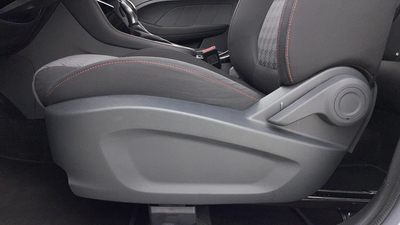 MG ZS STD 1.5 | Zero Down Payment | Free Home Test Drive