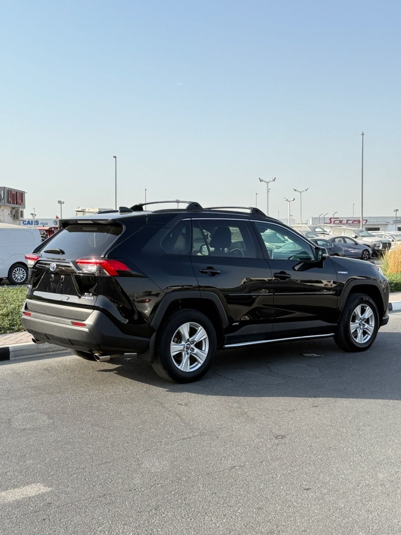 تويوتا راف ٤ RAV4 Xle Hybrid 4x4 AWD