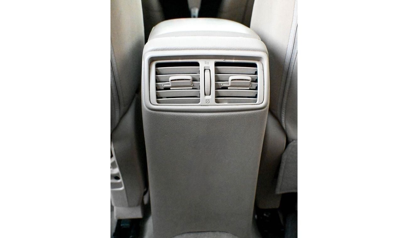 Nissan XTrail Nissan X-Trail 2015 GCC 4x4 in excellent condition, inside and out