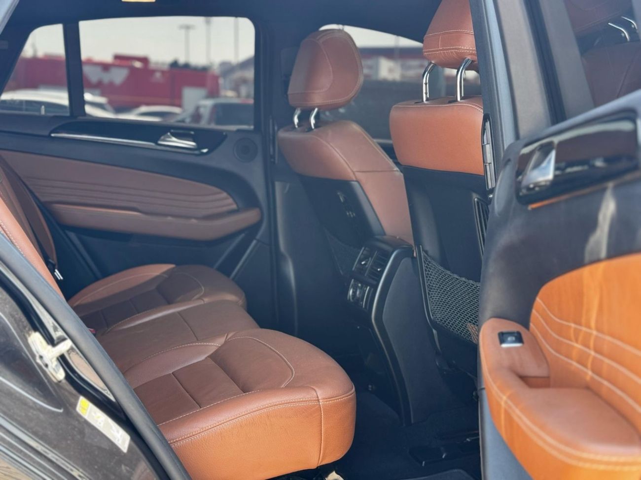 مرسيدس بنز GLE 43 AMG Std 3.0L