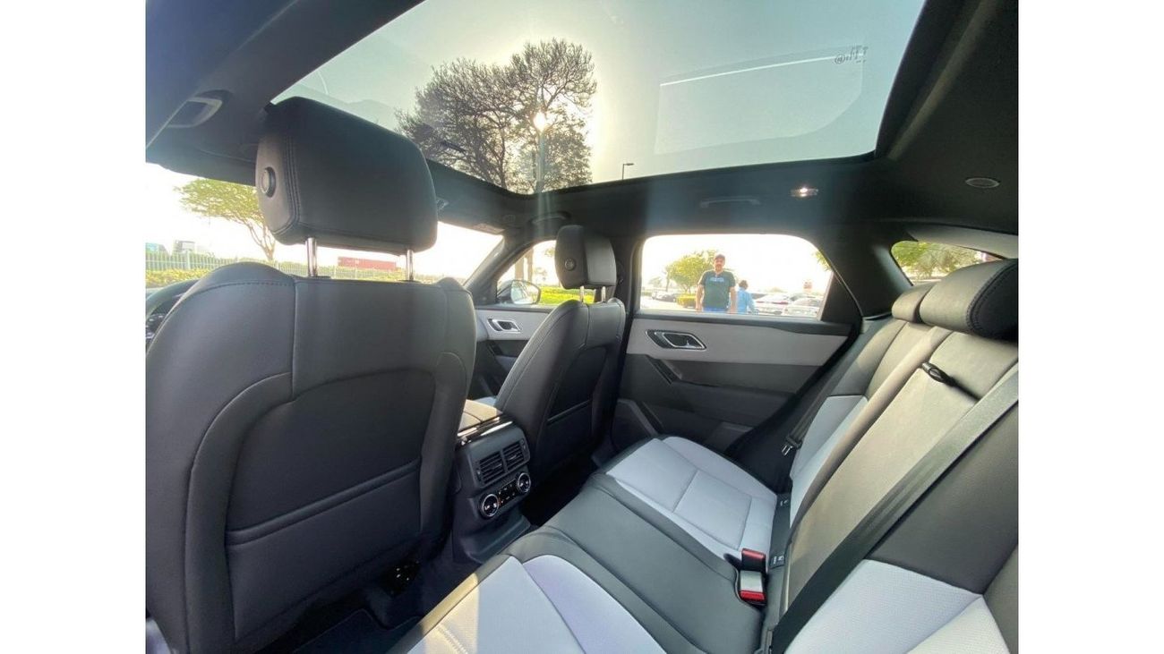 Land Rover Range Rover Velar **2024**GCC SPEC UNDER WARRANTY AND SERVICE CONTRACT