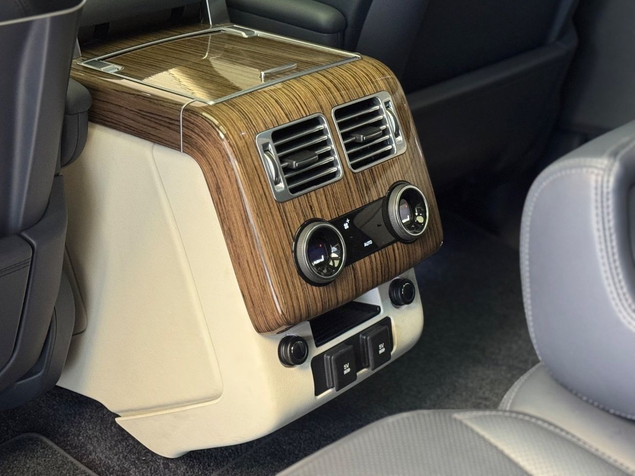 Land Rover Range Rover HSE 5.0L