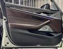 بي أم دبليو M550i STD 4.4L