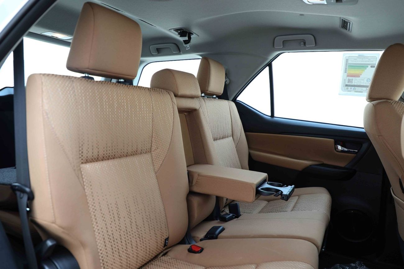 Toyota Fortuner 2023 Toyota Fortuner 4X4 2.4 Low - Platinum White Pearl inside Chamois | Export Only