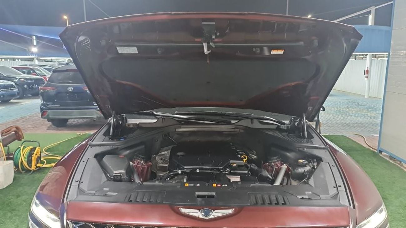 Genesis GV80 car in very good condition 2021 2.5L turbo full package