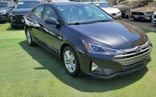 Hyundai Elantra sel 2020 low mileage 43868