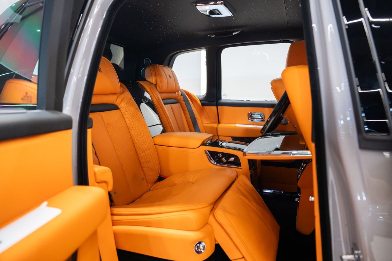 Rolls-Royce Cullinan - 2026 | BLACK BADGE | BRAND NEW | 0 KM MILEAGE | EUROPEAN