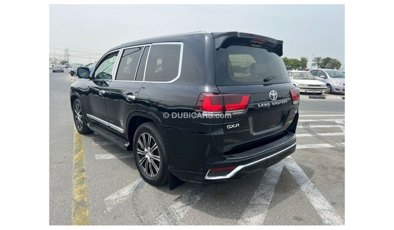 Toyota Land Cruiser “Offer”2012 Toyota Land Cruiser GXR+ 4.6L V8 - 2022 Modification GCC Specs / EXPORT ONLY