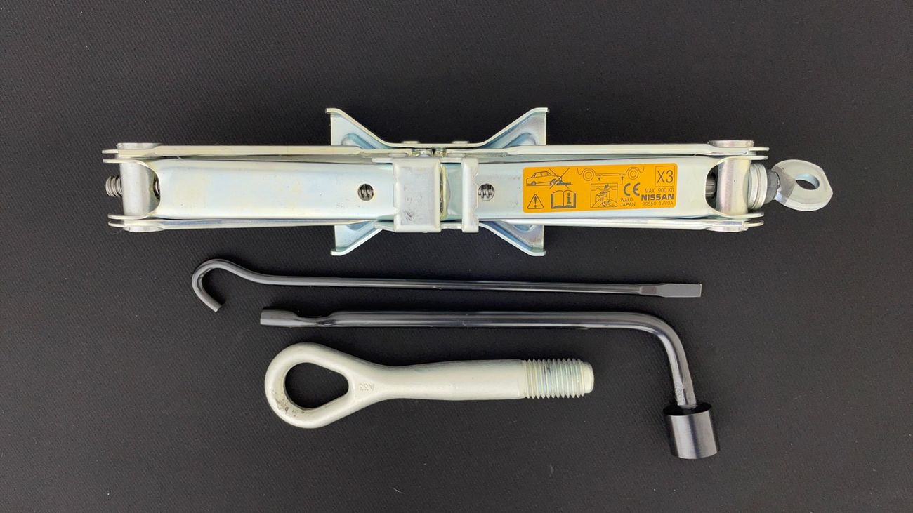 Nissan Sunny SV 1.6 | Zero Down Payment | Home Test Drive