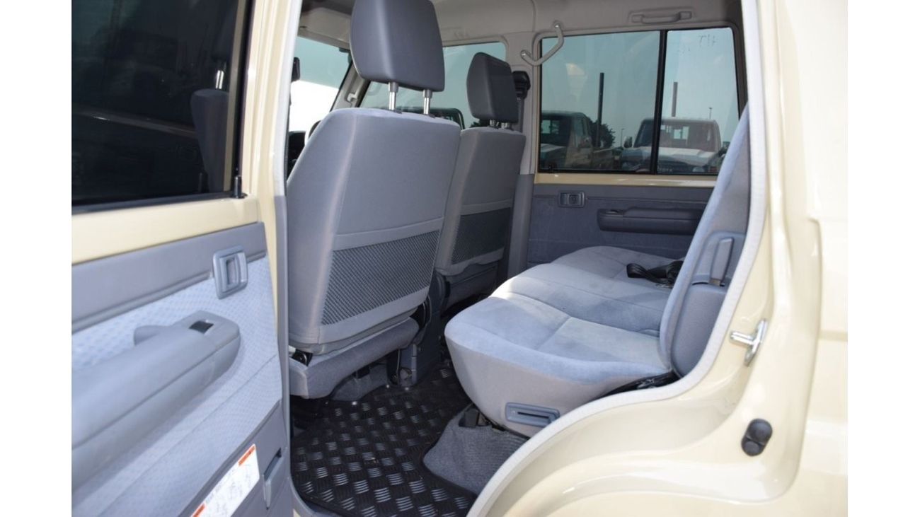 Toyota Land Cruiser Pick Up