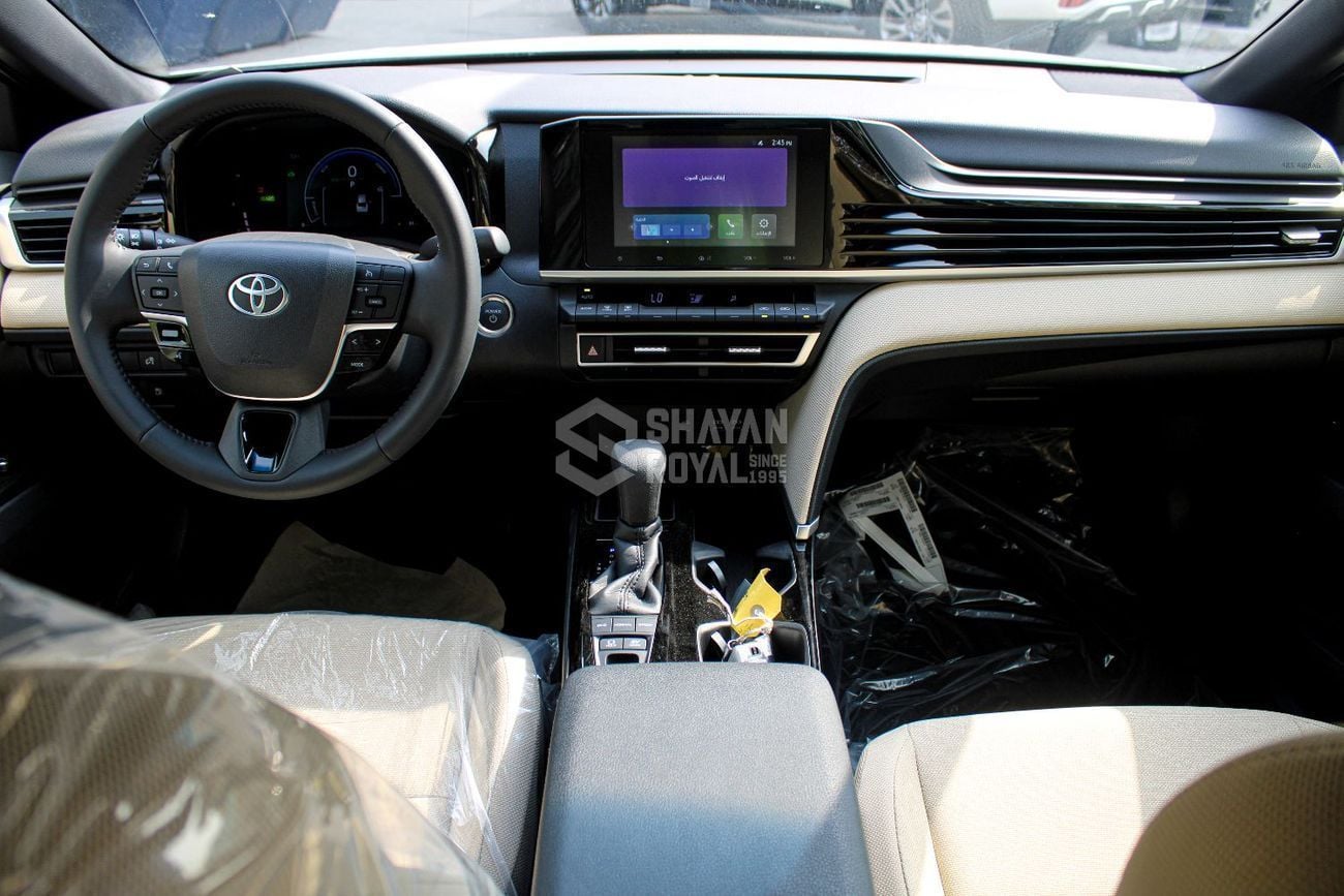 Toyota Camry LE HEV LHD 2.5L HYBRID LE-G FWD AT 2025MY