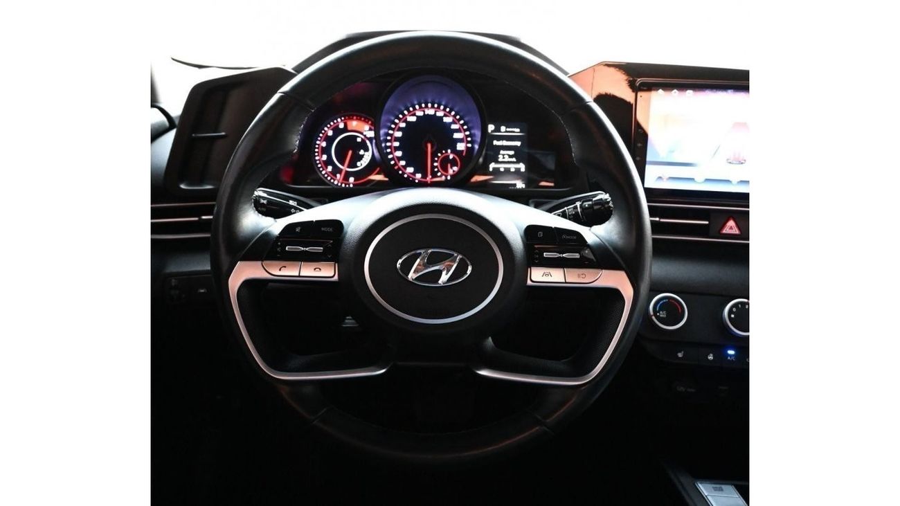 هيونداي افانتي هيونداي افانتي 2021 وارد كوريا ميد اوبشن بحالة ممتازة من الداخل والخارج