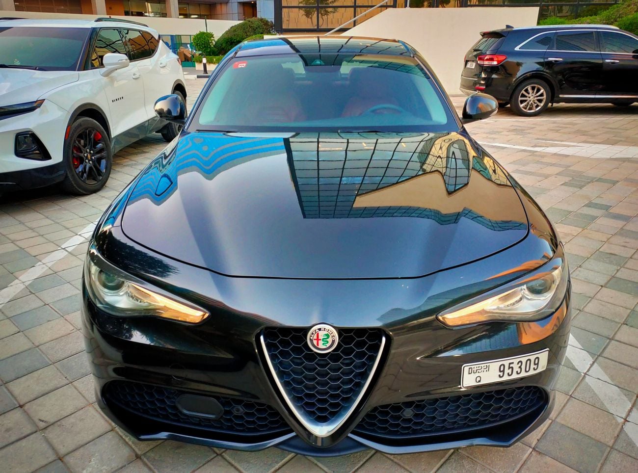 ألفا روميو جوليا Veloce 2.0L AWD