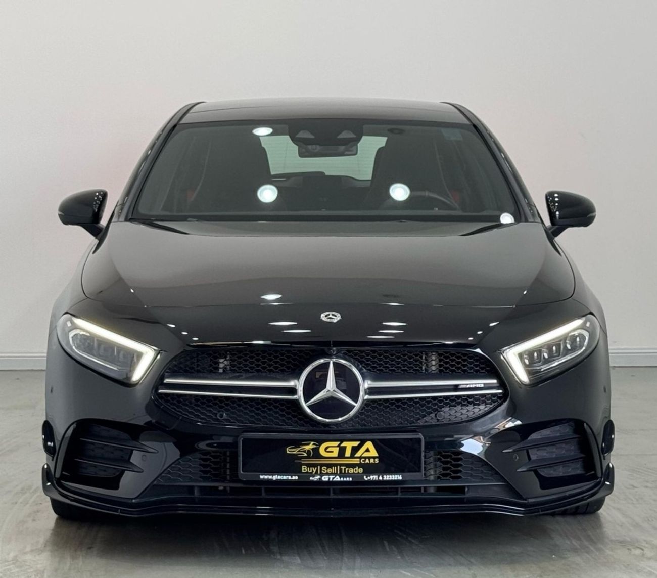 Mercedes-Benz A 35 AMG 4MATIC Hatchback 2022 Mercedes Benz A35 AMG Aerodynamic Package, 2027 Mercedes Warranty, Very Low Km