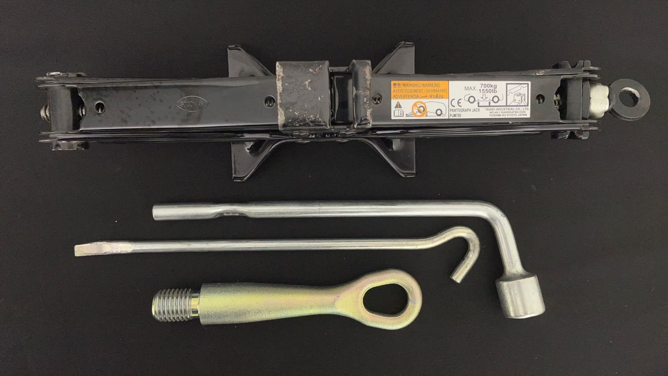 ميتسوبيشي اتراج GLX HIGHLINE 1.2 | بدون دفعة مقدمة | اختبار القيادة في المنزل