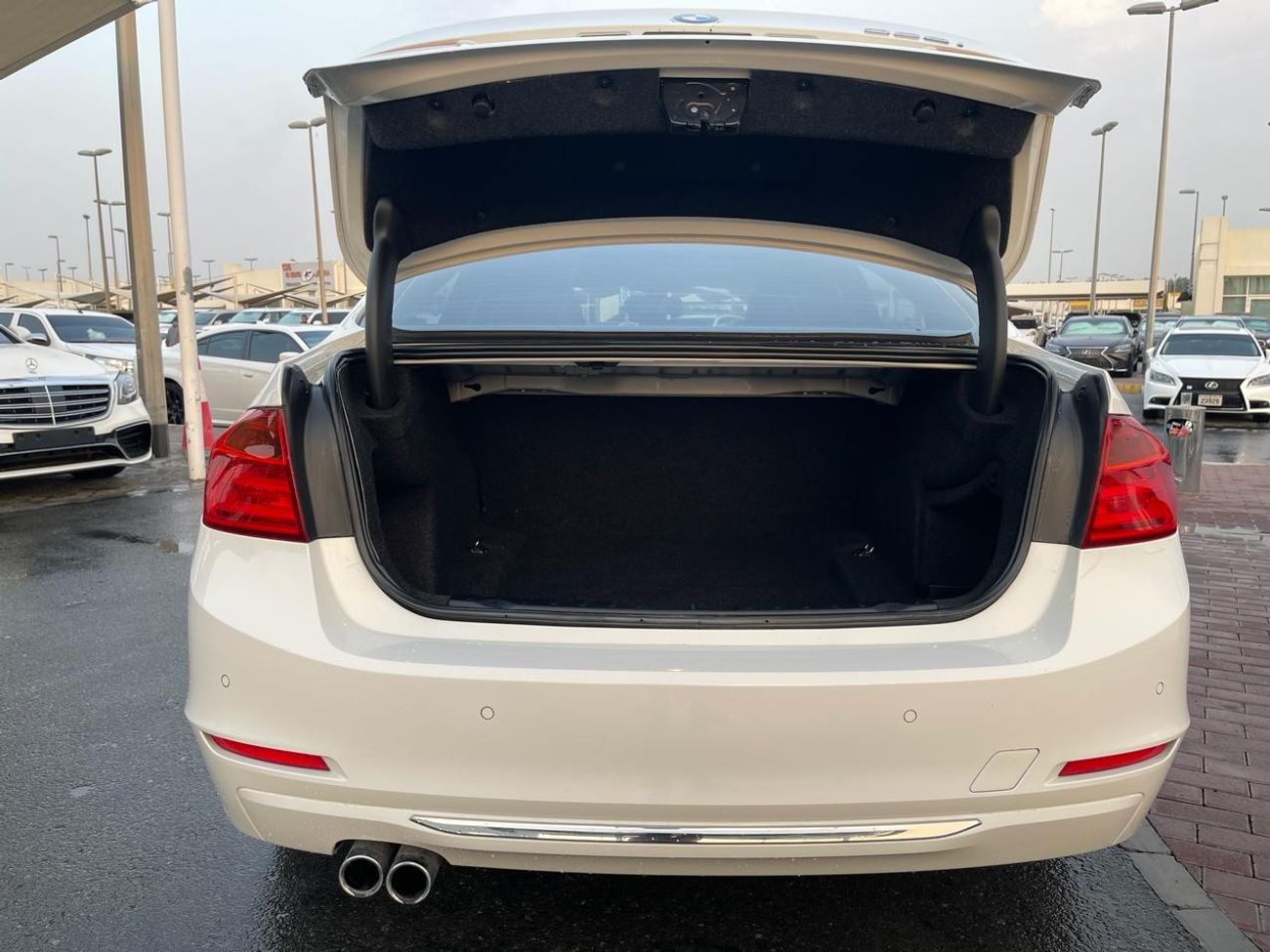 BMW 328i Exclusive BMW 328i _GCC_2015_Excellent Condition _Full option