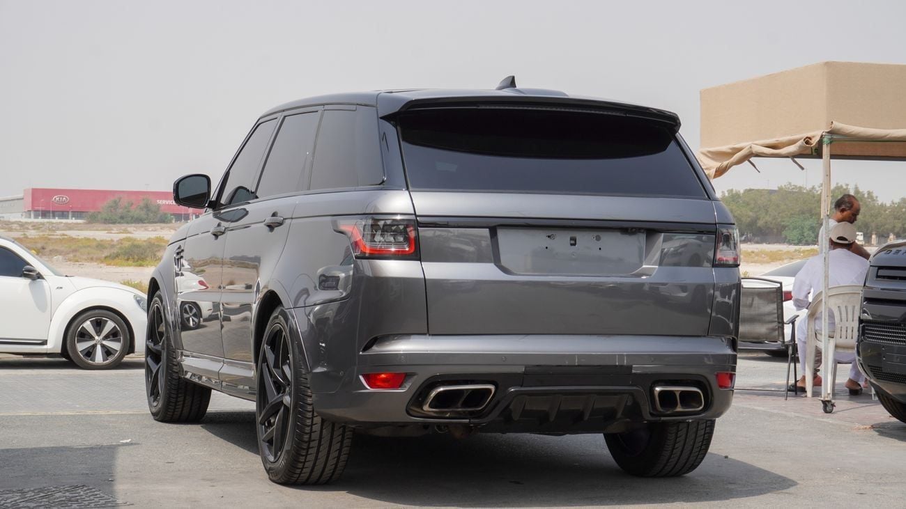 Land Rover Range Rover Sport SVR