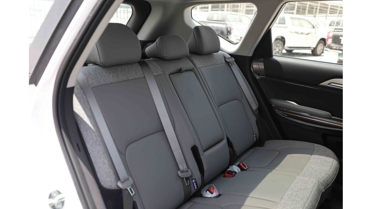 Kia EV5 2023 KIA EV5 AIR 530 - White inside Grey & Black | Export Only