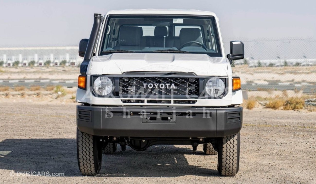 تويوتا لاند كروزر هارد توب TOYOTA LAND CRUISER LC76 4.2D MT MY2024 – WHITE