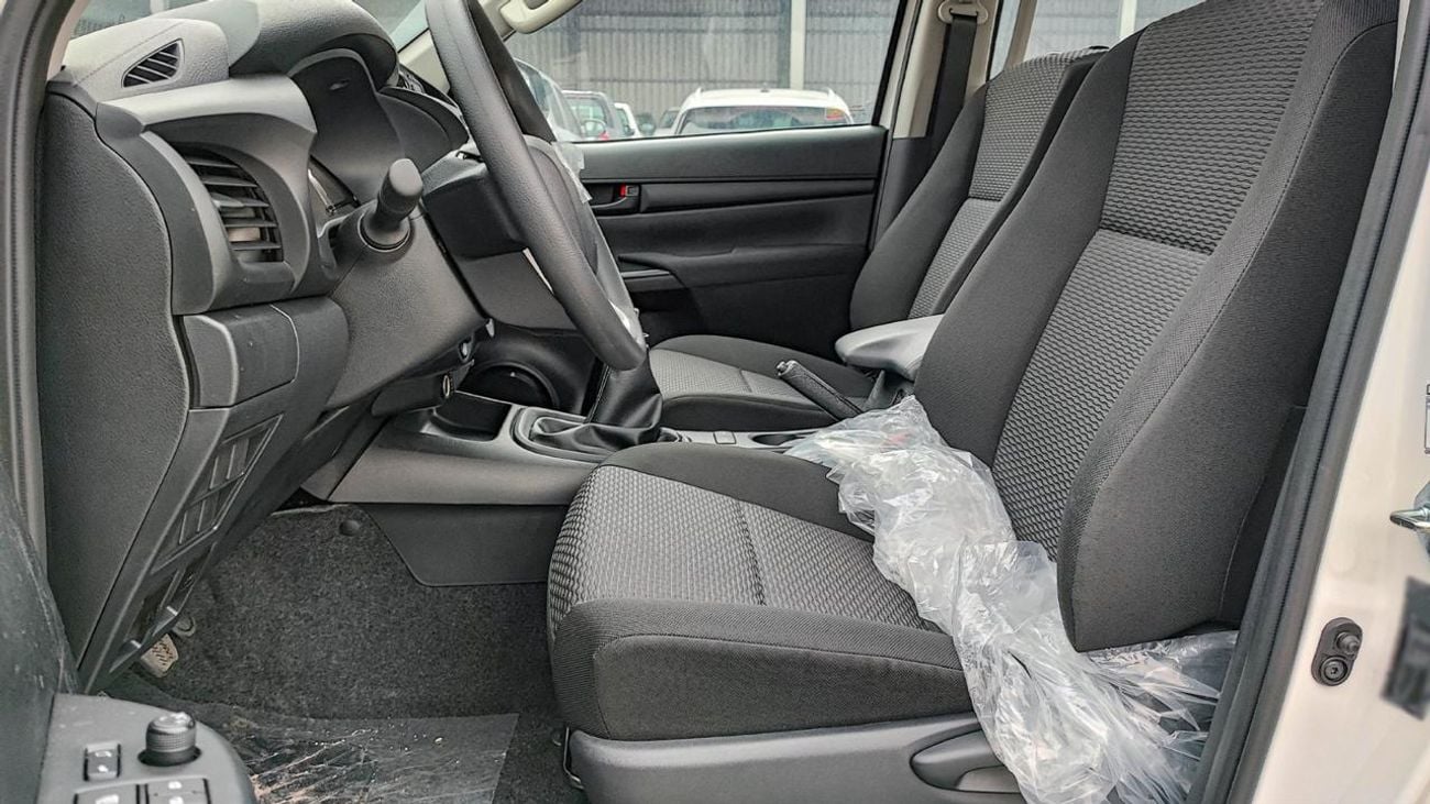 Toyota Hilux TOYOTA HILUX WIDE BODY || 2.4L DIESEL M/T / WHITE 2026 | EXPORT AFRICA