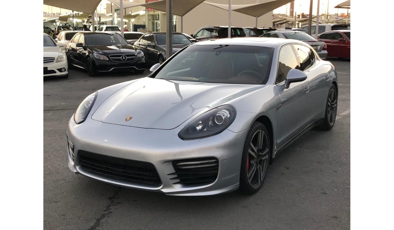 Porsche Panamera GTS Porsche panemera GTS model 2014 GCC car prefect condition full option low mileage sun roof 5camera