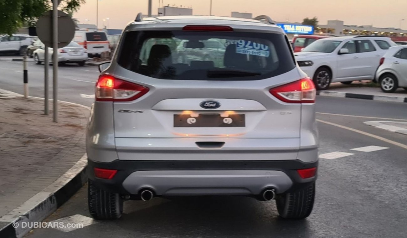 Ford Escape Ford Escape SE Ecoboost 2016 GCC Perfect Condition